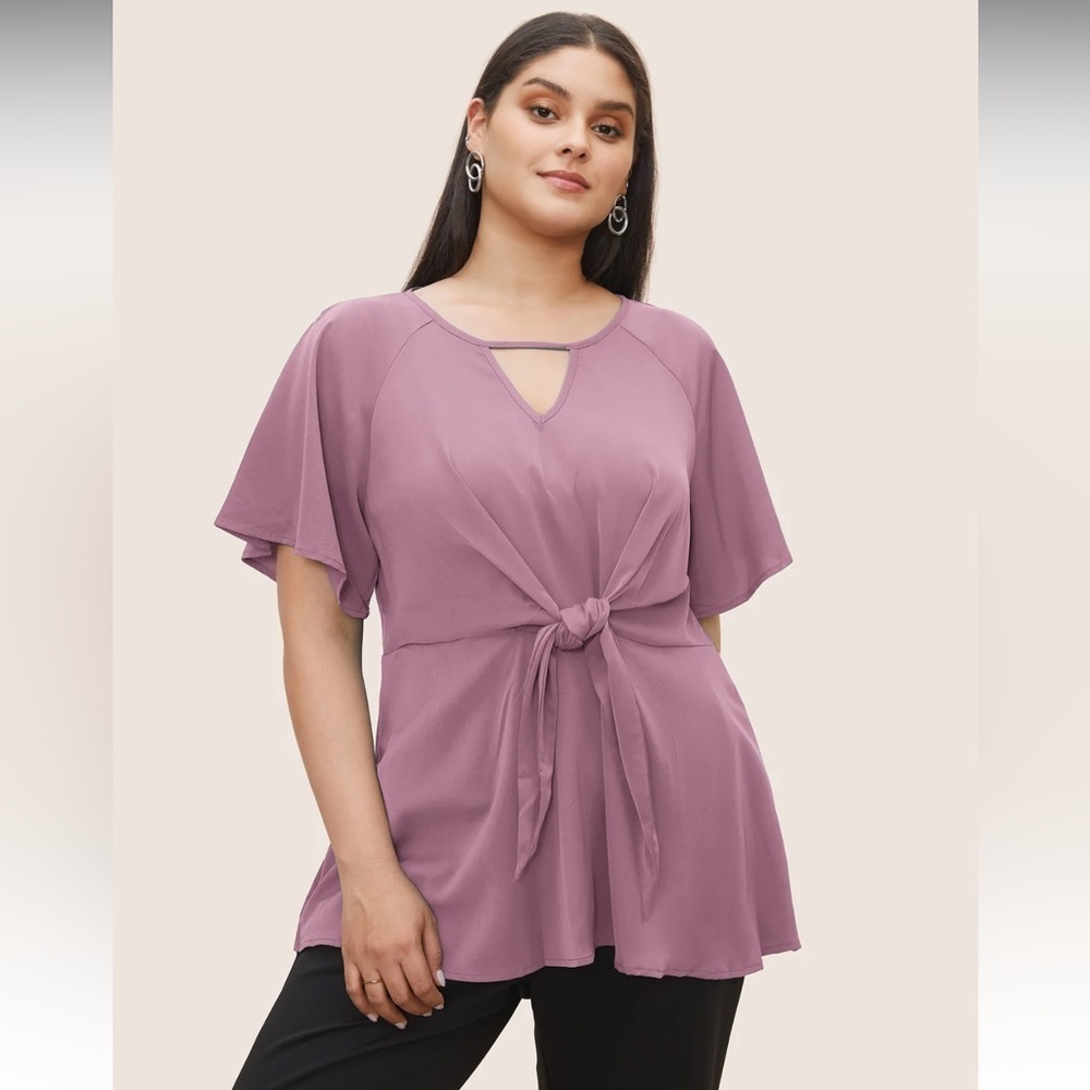 New Plain Keyhole knotted front ruffle sleeve blouse size 18-20  🌸🌺🌹 183